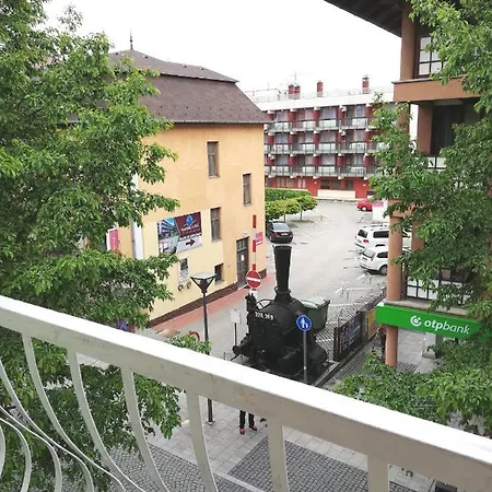Joko Centrum Apartman Apartamento